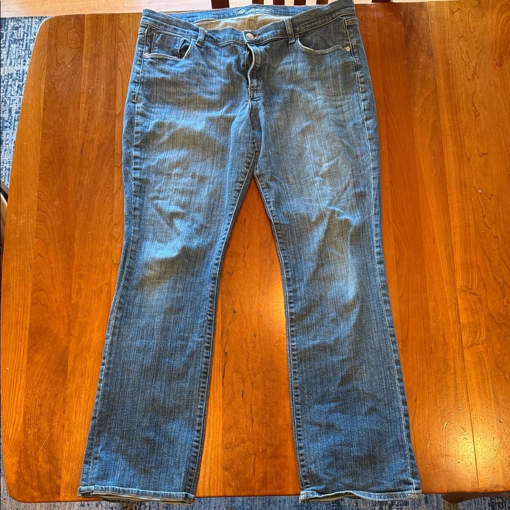 Old Navy sweetheart Blue Jeans
